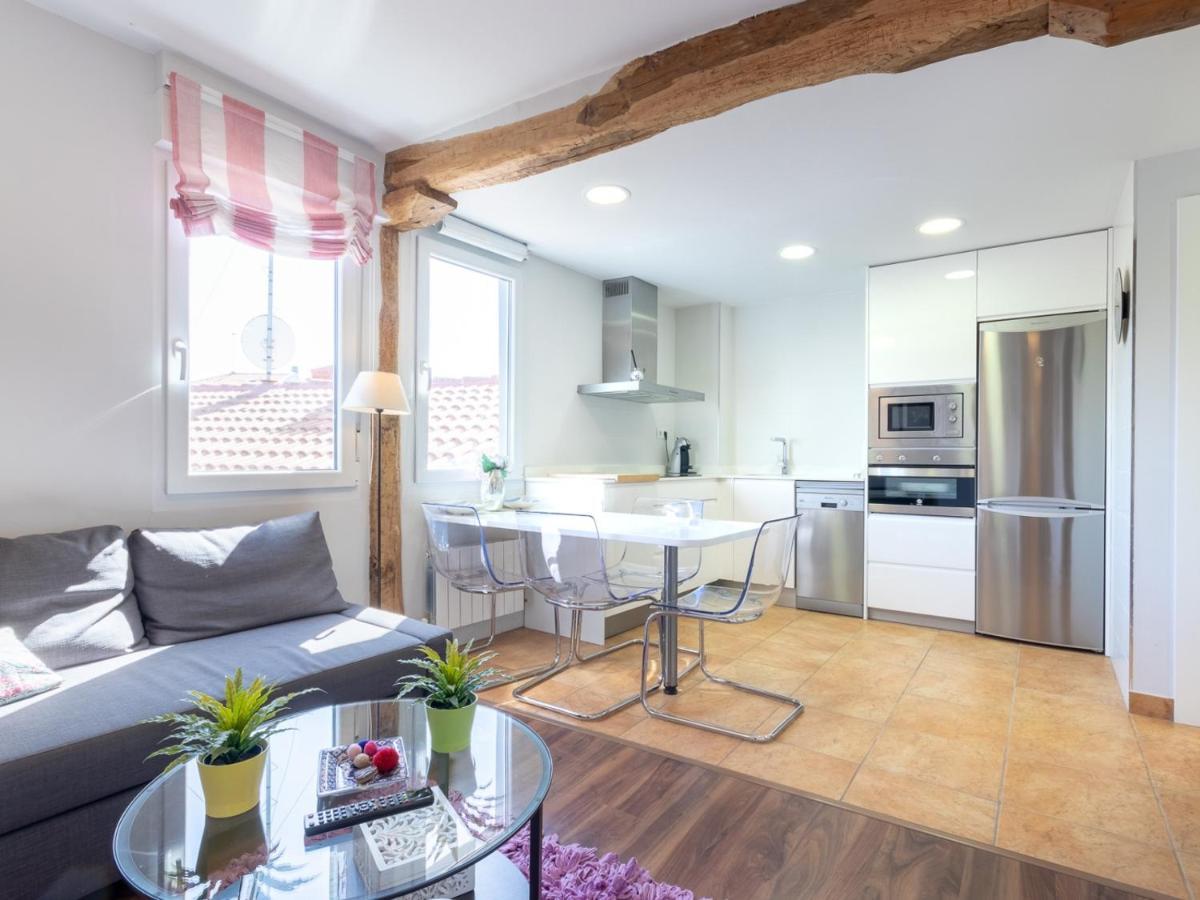 By Aston Apartment Mundaka